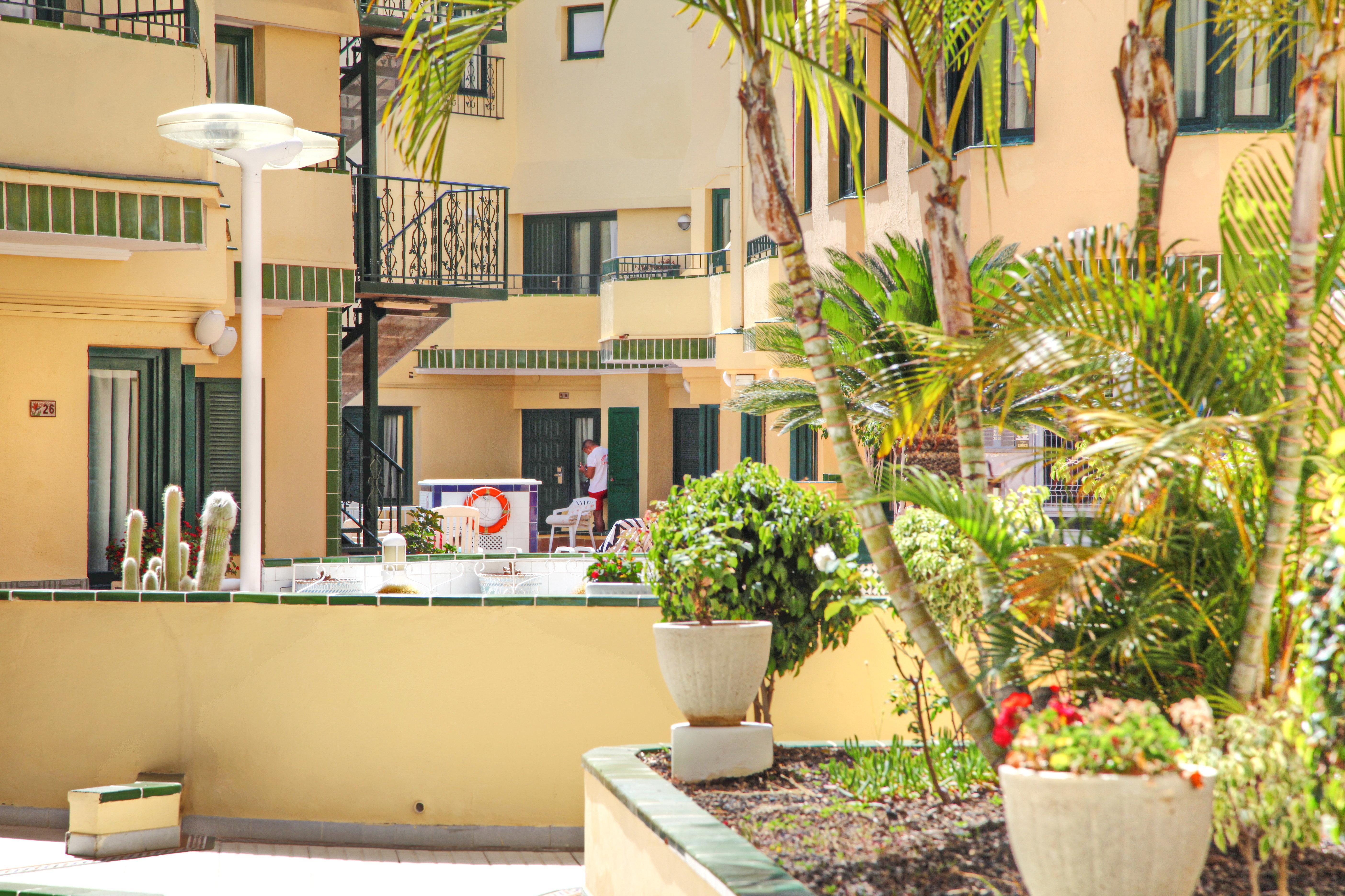 Aparthotel Alegria Barranco Playa de las Americas  Esterno foto